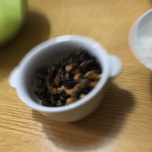 イソフラボンたっぷり☆常備菜のひじき豆